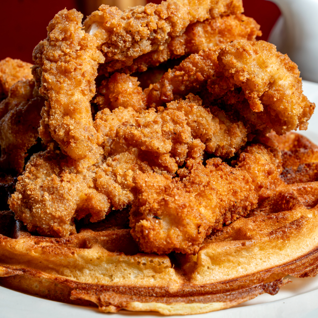 Chicken Waffles — Alabama BBQ Valledupar
